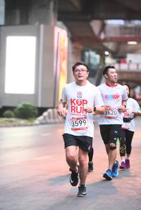 BIB: 3620, 3599
                            <button type="button" onclick="openModal(5881788)" class="btn btn-primary btn-sm float-right btn-popup" data-toggle="modal" data-target=".modal-high-quality">
                        <i class="fas fa-shopping-cart"></i> Add to Cart
                    </button>
                                            <button type="button" onclick="isThisMe(5881788, true)" class="btn btn-success btn-sm float-right btn-popup btn-isme hidden" data-toggle="tooltip" data-placement="bottom" title="นี่คือรูปของคุณใช่ไหม คลิกที่นี่เพื่อเอาเข้าอัลบั้ม">
                        <i class="fas fa-plus"></i> Add to album
                    </button>
                    <button type="button" onclick="isThisMe(5881788, false)" class="btn btn-warning btn-sm float-right btn-popup btn-isnotme hidden">
                        <i class="fas fa-ban"></i> Remove from album
                    </button>