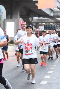 BIB: 1956, 3093
                            <button type="button" onclick="openModal(5882305)" class="btn btn-primary btn-sm float-right btn-popup" data-toggle="modal" data-target=".modal-high-quality">
                        <i class="fas fa-shopping-cart"></i> Add to Cart
                    </button>
                                            <button type="button" onclick="isThisMe(5882305, true)" class="btn btn-success btn-sm float-right btn-popup btn-isme hidden" data-toggle="tooltip" data-placement="bottom" title="นี่คือรูปของคุณใช่ไหม คลิกที่นี่เพื่อเอาเข้าอัลบั้ม">
                        <i class="fas fa-plus"></i> Add to album
                    </button>
                    <button type="button" onclick="isThisMe(5882305, false)" class="btn btn-warning btn-sm float-right btn-popup btn-isnotme hidden">
                        <i class="fas fa-ban"></i> Remove from album
                    </button>