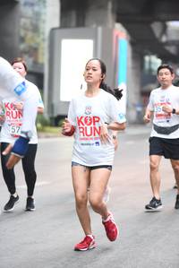 BIB: 201
                            <button type="button" onclick="openModal(5871690)" class="btn btn-primary btn-sm float-right btn-popup" data-toggle="modal" data-target=".modal-high-quality">
                        <i class="fas fa-shopping-cart"></i> Add to Cart
                    </button>
                                            <button type="button" onclick="isThisMe(5871690, true)" class="btn btn-success btn-sm float-right btn-popup btn-isme hidden" data-toggle="tooltip" data-placement="bottom" title="นี่คือรูปของคุณใช่ไหม คลิกที่นี่เพื่อเอาเข้าอัลบั้ม">
                        <i class="fas fa-plus"></i> Add to album
                    </button>
                    <button type="button" onclick="isThisMe(5871690, false)" class="btn btn-warning btn-sm float-right btn-popup btn-isnotme hidden">
                        <i class="fas fa-ban"></i> Remove from album
                    </button>