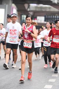 BIB: 3462, 1795, 2351, 4709
                            <button type="button" onclick="openModal(5870393)" class="btn btn-primary btn-sm float-right btn-popup" data-toggle="modal" data-target=".modal-high-quality">
                        <i class="fas fa-shopping-cart"></i> Add to Cart
                    </button>
                                            <button type="button" onclick="isThisMe(5870393, true)" class="btn btn-success btn-sm float-right btn-popup btn-isme hidden" data-toggle="tooltip" data-placement="bottom" title="นี่คือรูปของคุณใช่ไหม คลิกที่นี่เพื่อเอาเข้าอัลบั้ม">
                        <i class="fas fa-plus"></i> Add to album
                    </button>
                    <button type="button" onclick="isThisMe(5870393, false)" class="btn btn-warning btn-sm float-right btn-popup btn-isnotme hidden">
                        <i class="fas fa-ban"></i> Remove from album
                    </button>