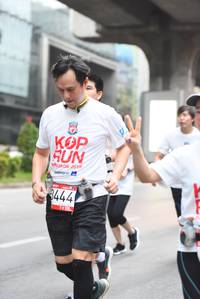 BIB: 2019, 3444
                            <button type="button" onclick="openModal(5865737)" class="btn btn-primary btn-sm float-right btn-popup" data-toggle="modal" data-target=".modal-high-quality">
                        <i class="fas fa-shopping-cart"></i> Add to Cart
                    </button>
                                            <button type="button" onclick="isThisMe(5865737, true)" class="btn btn-success btn-sm float-right btn-popup btn-isme hidden" data-toggle="tooltip" data-placement="bottom" title="นี่คือรูปของคุณใช่ไหม คลิกที่นี่เพื่อเอาเข้าอัลบั้ม">
                        <i class="fas fa-plus"></i> Add to album
                    </button>
                    <button type="button" onclick="isThisMe(5865737, false)" class="btn btn-warning btn-sm float-right btn-popup btn-isnotme hidden">
                        <i class="fas fa-ban"></i> Remove from album
                    </button>