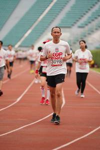 BIB: 3098
                            <button type="button" onclick="openModal(5932806)" class="btn btn-primary btn-sm float-right btn-popup" data-toggle="modal" data-target=".modal-high-quality">
                        <i class="fas fa-shopping-cart"></i> Add to Cart
                    </button>
                                            <button type="button" onclick="isThisMe(5932806, true)" class="btn btn-success btn-sm float-right btn-popup btn-isme hidden" data-toggle="tooltip" data-placement="bottom" title="นี่คือรูปของคุณใช่ไหม คลิกที่นี่เพื่อเอาเข้าอัลบั้ม">
                        <i class="fas fa-plus"></i> Add to album
                    </button>
                    <button type="button" onclick="isThisMe(5932806, false)" class="btn btn-warning btn-sm float-right btn-popup btn-isnotme hidden">
                        <i class="fas fa-ban"></i> Remove from album
                    </button>