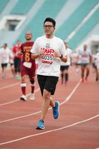 BIB: 4035
                            <button type="button" onclick="openModal(5926340)" class="btn btn-primary btn-sm float-right btn-popup" data-toggle="modal" data-target=".modal-high-quality">
                        <i class="fas fa-shopping-cart"></i> Add to Cart
                    </button>
                                            <button type="button" onclick="isThisMe(5926340, true)" class="btn btn-success btn-sm float-right btn-popup btn-isme hidden" data-toggle="tooltip" data-placement="bottom" title="นี่คือรูปของคุณใช่ไหม คลิกที่นี่เพื่อเอาเข้าอัลบั้ม">
                        <i class="fas fa-plus"></i> Add to album
                    </button>
                    <button type="button" onclick="isThisMe(5926340, false)" class="btn btn-warning btn-sm float-right btn-popup btn-isnotme hidden">
                        <i class="fas fa-ban"></i> Remove from album
                    </button>