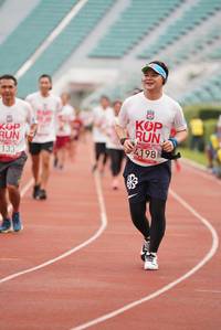 BIB: 4198, 133, 2013
                            <button type="button" onclick="openModal(5930474)" class="btn btn-primary btn-sm float-right btn-popup" data-toggle="modal" data-target=".modal-high-quality">
                        <i class="fas fa-shopping-cart"></i> Add to Cart
                    </button>
                                            <button type="button" onclick="isThisMe(5930474, true)" class="btn btn-success btn-sm float-right btn-popup btn-isme hidden" data-toggle="tooltip" data-placement="bottom" title="นี่คือรูปของคุณใช่ไหม คลิกที่นี่เพื่อเอาเข้าอัลบั้ม">
                        <i class="fas fa-plus"></i> Add to album
                    </button>
                    <button type="button" onclick="isThisMe(5930474, false)" class="btn btn-warning btn-sm float-right btn-popup btn-isnotme hidden">
                        <i class="fas fa-ban"></i> Remove from album
                    </button>