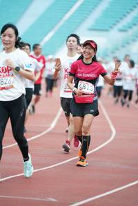 BIB: 826, 4813
                            <button type="button" onclick="openModal(5919265)" class="btn btn-primary btn-sm float-right btn-popup" data-toggle="modal" data-target=".modal-high-quality">
                        <i class="fas fa-shopping-cart"></i> Add to Cart
                    </button>
                                            <button type="button" onclick="isThisMe(5919265, true)" class="btn btn-success btn-sm float-right btn-popup btn-isme hidden" data-toggle="tooltip" data-placement="bottom" title="นี่คือรูปของคุณใช่ไหม คลิกที่นี่เพื่อเอาเข้าอัลบั้ม">
                        <i class="fas fa-plus"></i> Add to album
                    </button>
                    <button type="button" onclick="isThisMe(5919265, false)" class="btn btn-warning btn-sm float-right btn-popup btn-isnotme hidden">
                        <i class="fas fa-ban"></i> Remove from album
                    </button>