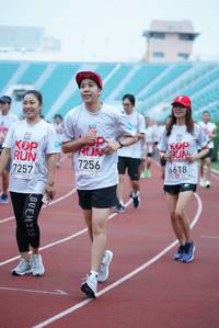 BIB: 6618, 7257, 7256
                            <button type="button" onclick="openModal(5914080)" class="btn btn-primary btn-sm float-right btn-popup" data-toggle="modal" data-target=".modal-high-quality">
                        <i class="fas fa-shopping-cart"></i> Add to Cart
                    </button>
                                            <button type="button" onclick="isThisMe(5914080, true)" class="btn btn-success btn-sm float-right btn-popup btn-isme hidden" data-toggle="tooltip" data-placement="bottom" title="นี่คือรูปของคุณใช่ไหม คลิกที่นี่เพื่อเอาเข้าอัลบั้ม">
                        <i class="fas fa-plus"></i> Add to album
                    </button>
                    <button type="button" onclick="isThisMe(5914080, false)" class="btn btn-warning btn-sm float-right btn-popup btn-isnotme hidden">
                        <i class="fas fa-ban"></i> Remove from album
                    </button>