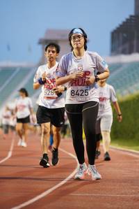 BIB: 8425, 528
                            <button type="button" onclick="openModal(5911207)" class="btn btn-primary btn-sm float-right btn-popup" data-toggle="modal" data-target=".modal-high-quality">
                        <i class="fas fa-shopping-cart"></i> Add to Cart
                    </button>
                                            <button type="button" onclick="isThisMe(5911207, true)" class="btn btn-success btn-sm float-right btn-popup btn-isme hidden" data-toggle="tooltip" data-placement="bottom" title="นี่คือรูปของคุณใช่ไหม คลิกที่นี่เพื่อเอาเข้าอัลบั้ม">
                        <i class="fas fa-plus"></i> Add to album
                    </button>
                    <button type="button" onclick="isThisMe(5911207, false)" class="btn btn-warning btn-sm float-right btn-popup btn-isnotme hidden">
                        <i class="fas fa-ban"></i> Remove from album
                    </button>