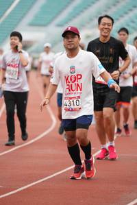 BIB: 527, 210, 4310
                            <button type="button" onclick="openModal(5928434)" class="btn btn-primary btn-sm float-right btn-popup" data-toggle="modal" data-target=".modal-high-quality">
                        <i class="fas fa-shopping-cart"></i> Add to Cart
                    </button>
                                            <button type="button" onclick="isThisMe(5928434, true)" class="btn btn-success btn-sm float-right btn-popup btn-isme hidden" data-toggle="tooltip" data-placement="bottom" title="นี่คือรูปของคุณใช่ไหม คลิกที่นี่เพื่อเอาเข้าอัลบั้ม">
                        <i class="fas fa-plus"></i> Add to album
                    </button>
                    <button type="button" onclick="isThisMe(5928434, false)" class="btn btn-warning btn-sm float-right btn-popup btn-isnotme hidden">
                        <i class="fas fa-ban"></i> Remove from album
                    </button>