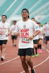 BIB: 3136
                            <button type="button" onclick="openModal(5923016)" class="btn btn-primary btn-sm float-right btn-popup" data-toggle="modal" data-target=".modal-high-quality">
                        <i class="fas fa-shopping-cart"></i> Add to Cart
                    </button>
                                            <button type="button" onclick="isThisMe(5923016, true)" class="btn btn-success btn-sm float-right btn-popup btn-isme hidden" data-toggle="tooltip" data-placement="bottom" title="นี่คือรูปของคุณใช่ไหม คลิกที่นี่เพื่อเอาเข้าอัลบั้ม">
                        <i class="fas fa-plus"></i> Add to album
                    </button>
                    <button type="button" onclick="isThisMe(5923016, false)" class="btn btn-warning btn-sm float-right btn-popup btn-isnotme hidden">
                        <i class="fas fa-ban"></i> Remove from album
                    </button>