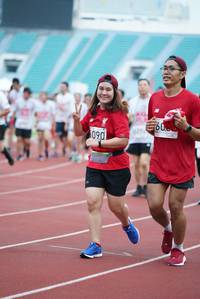 BIB: 060, 
                            <button type="button" onclick="openModal(5917237)" class="btn btn-primary btn-sm float-right btn-popup" data-toggle="modal" data-target=".modal-high-quality">
                        <i class="fas fa-shopping-cart"></i> Add to Cart
                    </button>
                                            <button type="button" onclick="isThisMe(5917237, true)" class="btn btn-success btn-sm float-right btn-popup btn-isme hidden" data-toggle="tooltip" data-placement="bottom" title="นี่คือรูปของคุณใช่ไหม คลิกที่นี่เพื่อเอาเข้าอัลบั้ม">
                        <i class="fas fa-plus"></i> Add to album
                    </button>
                    <button type="button" onclick="isThisMe(5917237, false)" class="btn btn-warning btn-sm float-right btn-popup btn-isnotme hidden">
                        <i class="fas fa-ban"></i> Remove from album
                    </button>