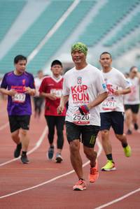 BIB: 412, 2018, 2520
                            <button type="button" onclick="openModal(5925931)" class="btn btn-primary btn-sm float-right btn-popup" data-toggle="modal" data-target=".modal-high-quality">
                        <i class="fas fa-shopping-cart"></i> Add to Cart
                    </button>
                                            <button type="button" onclick="isThisMe(5925931, true)" class="btn btn-success btn-sm float-right btn-popup btn-isme hidden" data-toggle="tooltip" data-placement="bottom" title="นี่คือรูปของคุณใช่ไหม คลิกที่นี่เพื่อเอาเข้าอัลบั้ม">
                        <i class="fas fa-plus"></i> Add to album
                    </button>
                    <button type="button" onclick="isThisMe(5925931, false)" class="btn btn-warning btn-sm float-right btn-popup btn-isnotme hidden">
                        <i class="fas fa-ban"></i> Remove from album
                    </button>