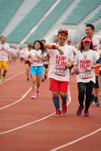 BIB: 431, 3309
                            <button type="button" onclick="openModal(5933074)" class="btn btn-primary btn-sm float-right btn-popup" data-toggle="modal" data-target=".modal-high-quality">
                        <i class="fas fa-shopping-cart"></i> Add to Cart
                    </button>
                                            <button type="button" onclick="isThisMe(5933074, true)" class="btn btn-success btn-sm float-right btn-popup btn-isme hidden" data-toggle="tooltip" data-placement="bottom" title="นี่คือรูปของคุณใช่ไหม คลิกที่นี่เพื่อเอาเข้าอัลบั้ม">
                        <i class="fas fa-plus"></i> Add to album
                    </button>
                    <button type="button" onclick="isThisMe(5933074, false)" class="btn btn-warning btn-sm float-right btn-popup btn-isnotme hidden">
                        <i class="fas fa-ban"></i> Remove from album
                    </button>