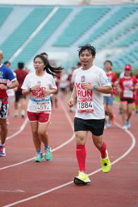 BIB: 1884, 4592
                            <button type="button" onclick="openModal(5922717)" class="btn btn-primary btn-sm float-right btn-popup" data-toggle="modal" data-target=".modal-high-quality">
                        <i class="fas fa-shopping-cart"></i> Add to Cart
                    </button>
                                            <button type="button" onclick="isThisMe(5922717, true)" class="btn btn-success btn-sm float-right btn-popup btn-isme hidden" data-toggle="tooltip" data-placement="bottom" title="นี่คือรูปของคุณใช่ไหม คลิกที่นี่เพื่อเอาเข้าอัลบั้ม">
                        <i class="fas fa-plus"></i> Add to album
                    </button>
                    <button type="button" onclick="isThisMe(5922717, false)" class="btn btn-warning btn-sm float-right btn-popup btn-isnotme hidden">
                        <i class="fas fa-ban"></i> Remove from album
                    </button>