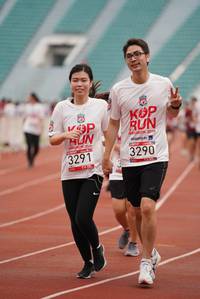 BIB: 3291, 2010, 3290
                            <button type="button" onclick="openModal(5932363)" class="btn btn-primary btn-sm float-right btn-popup" data-toggle="modal" data-target=".modal-high-quality">
                        <i class="fas fa-shopping-cart"></i> Add to Cart
                    </button>
                                            <button type="button" onclick="isThisMe(5932363, true)" class="btn btn-success btn-sm float-right btn-popup btn-isme hidden" data-toggle="tooltip" data-placement="bottom" title="นี่คือรูปของคุณใช่ไหม คลิกที่นี่เพื่อเอาเข้าอัลบั้ม">
                        <i class="fas fa-plus"></i> Add to album
                    </button>
                    <button type="button" onclick="isThisMe(5932363, false)" class="btn btn-warning btn-sm float-right btn-popup btn-isnotme hidden">
                        <i class="fas fa-ban"></i> Remove from album
                    </button>