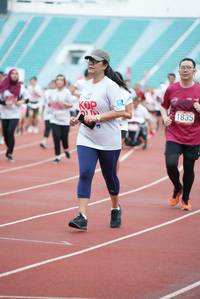 BIB: 1835
                            <button type="button" onclick="openModal(5918036)" class="btn btn-primary btn-sm float-right btn-popup" data-toggle="modal" data-target=".modal-high-quality">
                        <i class="fas fa-shopping-cart"></i> Add to Cart
                    </button>
                                            <button type="button" onclick="isThisMe(5918036, true)" class="btn btn-success btn-sm float-right btn-popup btn-isme hidden" data-toggle="tooltip" data-placement="bottom" title="นี่คือรูปของคุณใช่ไหม คลิกที่นี่เพื่อเอาเข้าอัลบั้ม">
                        <i class="fas fa-plus"></i> Add to album
                    </button>
                    <button type="button" onclick="isThisMe(5918036, false)" class="btn btn-warning btn-sm float-right btn-popup btn-isnotme hidden">
                        <i class="fas fa-ban"></i> Remove from album
                    </button>