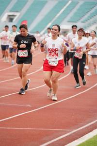 BIB: 5020, 4095
                            <button type="button" onclick="openModal(5930884)" class="btn btn-primary btn-sm float-right btn-popup" data-toggle="modal" data-target=".modal-high-quality">
                        <i class="fas fa-shopping-cart"></i> Add to Cart
                    </button>
                                            <button type="button" onclick="isThisMe(5930884, true)" class="btn btn-success btn-sm float-right btn-popup btn-isme hidden" data-toggle="tooltip" data-placement="bottom" title="นี่คือรูปของคุณใช่ไหม คลิกที่นี่เพื่อเอาเข้าอัลบั้ม">
                        <i class="fas fa-plus"></i> Add to album
                    </button>
                    <button type="button" onclick="isThisMe(5930884, false)" class="btn btn-warning btn-sm float-right btn-popup btn-isnotme hidden">
                        <i class="fas fa-ban"></i> Remove from album
                    </button>