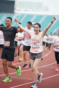 BIB: 4281, 522, 4752
                            <button type="button" onclick="openModal(5916581)" class="btn btn-primary btn-sm float-right btn-popup" data-toggle="modal" data-target=".modal-high-quality">
                        <i class="fas fa-shopping-cart"></i> Add to Cart
                    </button>
                                            <button type="button" onclick="isThisMe(5916581, true)" class="btn btn-success btn-sm float-right btn-popup btn-isme hidden" data-toggle="tooltip" data-placement="bottom" title="นี่คือรูปของคุณใช่ไหม คลิกที่นี่เพื่อเอาเข้าอัลบั้ม">
                        <i class="fas fa-plus"></i> Add to album
                    </button>
                    <button type="button" onclick="isThisMe(5916581, false)" class="btn btn-warning btn-sm float-right btn-popup btn-isnotme hidden">
                        <i class="fas fa-ban"></i> Remove from album
                    </button>