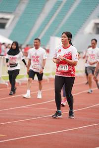 BIB: 1911
                            <button type="button" onclick="openModal(5929994)" class="btn btn-primary btn-sm float-right btn-popup" data-toggle="modal" data-target=".modal-high-quality">
                        <i class="fas fa-shopping-cart"></i> Add to Cart
                    </button>
                                            <button type="button" onclick="isThisMe(5929994, true)" class="btn btn-success btn-sm float-right btn-popup btn-isme hidden" data-toggle="tooltip" data-placement="bottom" title="นี่คือรูปของคุณใช่ไหม คลิกที่นี่เพื่อเอาเข้าอัลบั้ม">
                        <i class="fas fa-plus"></i> Add to album
                    </button>
                    <button type="button" onclick="isThisMe(5929994, false)" class="btn btn-warning btn-sm float-right btn-popup btn-isnotme hidden">
                        <i class="fas fa-ban"></i> Remove from album
                    </button>