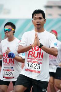 BIB: 201, 1423, 2019, 1489
                            <button type="button" onclick="openModal(5913983)" class="btn btn-primary btn-sm float-right btn-popup" data-toggle="modal" data-target=".modal-high-quality">
                        <i class="fas fa-shopping-cart"></i> Add to Cart
                    </button>
                                            <button type="button" onclick="isThisMe(5913983, true)" class="btn btn-success btn-sm float-right btn-popup btn-isme hidden" data-toggle="tooltip" data-placement="bottom" title="นี่คือรูปของคุณใช่ไหม คลิกที่นี่เพื่อเอาเข้าอัลบั้ม">
                        <i class="fas fa-plus"></i> Add to album
                    </button>
                    <button type="button" onclick="isThisMe(5913983, false)" class="btn btn-warning btn-sm float-right btn-popup btn-isnotme hidden">
                        <i class="fas fa-ban"></i> Remove from album
                    </button>