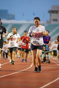 BIB: 7832, 478
                            <button type="button" onclick="openModal(5910183)" class="btn btn-primary btn-sm float-right btn-popup" data-toggle="modal" data-target=".modal-high-quality">
                        <i class="fas fa-shopping-cart"></i> Add to Cart
                    </button>
                                            <button type="button" onclick="isThisMe(5910183, true)" class="btn btn-success btn-sm float-right btn-popup btn-isme hidden" data-toggle="tooltip" data-placement="bottom" title="นี่คือรูปของคุณใช่ไหม คลิกที่นี่เพื่อเอาเข้าอัลบั้ม">
                        <i class="fas fa-plus"></i> Add to album
                    </button>
                    <button type="button" onclick="isThisMe(5910183, false)" class="btn btn-warning btn-sm float-right btn-popup btn-isnotme hidden">
                        <i class="fas fa-ban"></i> Remove from album
                    </button>