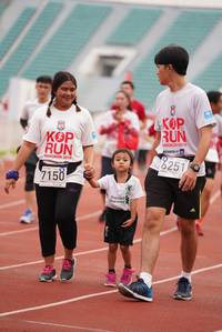 BIB: 2019, 8251, 201, 7150
                            <button type="button" onclick="openModal(5929310)" class="btn btn-primary btn-sm float-right btn-popup" data-toggle="modal" data-target=".modal-high-quality">
                        <i class="fas fa-shopping-cart"></i> Add to Cart
                    </button>
                                            <button type="button" onclick="isThisMe(5929310, true)" class="btn btn-success btn-sm float-right btn-popup btn-isme hidden" data-toggle="tooltip" data-placement="bottom" title="นี่คือรูปของคุณใช่ไหม คลิกที่นี่เพื่อเอาเข้าอัลบั้ม">
                        <i class="fas fa-plus"></i> Add to album
                    </button>
                    <button type="button" onclick="isThisMe(5929310, false)" class="btn btn-warning btn-sm float-right btn-popup btn-isnotme hidden">
                        <i class="fas fa-ban"></i> Remove from album
                    </button>