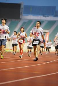 BIB: 8374, 847, 6011
                            <button type="button" onclick="openModal(5909213)" class="btn btn-primary btn-sm float-right btn-popup" data-toggle="modal" data-target=".modal-high-quality">
                        <i class="fas fa-shopping-cart"></i> Add to Cart
                    </button>
                                            <button type="button" onclick="isThisMe(5909213, true)" class="btn btn-success btn-sm float-right btn-popup btn-isme hidden" data-toggle="tooltip" data-placement="bottom" title="นี่คือรูปของคุณใช่ไหม คลิกที่นี่เพื่อเอาเข้าอัลบั้ม">
                        <i class="fas fa-plus"></i> Add to album
                    </button>
                    <button type="button" onclick="isThisMe(5909213, false)" class="btn btn-warning btn-sm float-right btn-popup btn-isnotme hidden">
                        <i class="fas fa-ban"></i> Remove from album
                    </button>