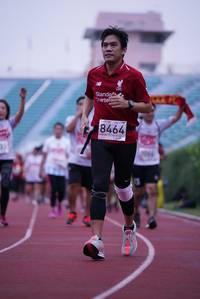 BIB: 8464
                            <button type="button" onclick="openModal(5912760)" class="btn btn-primary btn-sm float-right btn-popup" data-toggle="modal" data-target=".modal-high-quality">
                        <i class="fas fa-shopping-cart"></i> Add to Cart
                    </button>
                                            <button type="button" onclick="isThisMe(5912760, true)" class="btn btn-success btn-sm float-right btn-popup btn-isme hidden" data-toggle="tooltip" data-placement="bottom" title="นี่คือรูปของคุณใช่ไหม คลิกที่นี่เพื่อเอาเข้าอัลบั้ม">
                        <i class="fas fa-plus"></i> Add to album
                    </button>
                    <button type="button" onclick="isThisMe(5912760, false)" class="btn btn-warning btn-sm float-right btn-popup btn-isnotme hidden">
                        <i class="fas fa-ban"></i> Remove from album
                    </button>