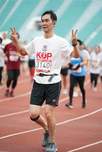 BIB: 3140
                            <button type="button" onclick="openModal(5917538)" class="btn btn-primary btn-sm float-right btn-popup" data-toggle="modal" data-target=".modal-high-quality">
                        <i class="fas fa-shopping-cart"></i> Add to Cart
                    </button>
                                            <button type="button" onclick="isThisMe(5917538, true)" class="btn btn-success btn-sm float-right btn-popup btn-isme hidden" data-toggle="tooltip" data-placement="bottom" title="นี่คือรูปของคุณใช่ไหม คลิกที่นี่เพื่อเอาเข้าอัลบั้ม">
                        <i class="fas fa-plus"></i> Add to album
                    </button>
                    <button type="button" onclick="isThisMe(5917538, false)" class="btn btn-warning btn-sm float-right btn-popup btn-isnotme hidden">
                        <i class="fas fa-ban"></i> Remove from album
                    </button>