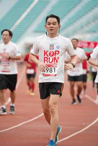 BIB: 010, 981
                            <button type="button" onclick="openModal(5927641)" class="btn btn-primary btn-sm float-right btn-popup" data-toggle="modal" data-target=".modal-high-quality">
                        <i class="fas fa-shopping-cart"></i> Add to Cart
                    </button>
                                            <button type="button" onclick="isThisMe(5927641, true)" class="btn btn-success btn-sm float-right btn-popup btn-isme hidden" data-toggle="tooltip" data-placement="bottom" title="นี่คือรูปของคุณใช่ไหม คลิกที่นี่เพื่อเอาเข้าอัลบั้ม">
                        <i class="fas fa-plus"></i> Add to album
                    </button>
                    <button type="button" onclick="isThisMe(5927641, false)" class="btn btn-warning btn-sm float-right btn-popup btn-isnotme hidden">
                        <i class="fas fa-ban"></i> Remove from album
                    </button>