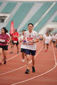 BIB: 3285
                            <button type="button" onclick="openModal(5932575)" class="btn btn-primary btn-sm float-right btn-popup" data-toggle="modal" data-target=".modal-high-quality">
                        <i class="fas fa-shopping-cart"></i> Add to Cart
                    </button>
                                            <button type="button" onclick="isThisMe(5932575, true)" class="btn btn-success btn-sm float-right btn-popup btn-isme hidden" data-toggle="tooltip" data-placement="bottom" title="นี่คือรูปของคุณใช่ไหม คลิกที่นี่เพื่อเอาเข้าอัลบั้ม">
                        <i class="fas fa-plus"></i> Add to album
                    </button>
                    <button type="button" onclick="isThisMe(5932575, false)" class="btn btn-warning btn-sm float-right btn-popup btn-isnotme hidden">
                        <i class="fas fa-ban"></i> Remove from album
                    </button>