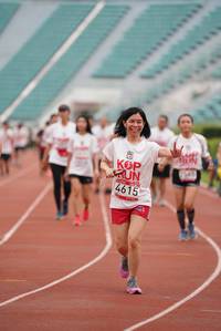 BIB: 4615
                            <button type="button" onclick="openModal(5932590)" class="btn btn-primary btn-sm float-right btn-popup" data-toggle="modal" data-target=".modal-high-quality">
                        <i class="fas fa-shopping-cart"></i> Add to Cart
                    </button>
                                            <button type="button" onclick="isThisMe(5932590, true)" class="btn btn-success btn-sm float-right btn-popup btn-isme hidden" data-toggle="tooltip" data-placement="bottom" title="นี่คือรูปของคุณใช่ไหม คลิกที่นี่เพื่อเอาเข้าอัลบั้ม">
                        <i class="fas fa-plus"></i> Add to album
                    </button>
                    <button type="button" onclick="isThisMe(5932590, false)" class="btn btn-warning btn-sm float-right btn-popup btn-isnotme hidden">
                        <i class="fas fa-ban"></i> Remove from album
                    </button>