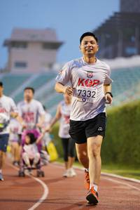 BIB: 7332
                            <button type="button" onclick="openModal(5910673)" class="btn btn-primary btn-sm float-right btn-popup" data-toggle="modal" data-target=".modal-high-quality">
                        <i class="fas fa-shopping-cart"></i> Add to Cart
                    </button>
                                            <button type="button" onclick="isThisMe(5910673, true)" class="btn btn-success btn-sm float-right btn-popup btn-isme hidden" data-toggle="tooltip" data-placement="bottom" title="นี่คือรูปของคุณใช่ไหม คลิกที่นี่เพื่อเอาเข้าอัลบั้ม">
                        <i class="fas fa-plus"></i> Add to album
                    </button>
                    <button type="button" onclick="isThisMe(5910673, false)" class="btn btn-warning btn-sm float-right btn-popup btn-isnotme hidden">
                        <i class="fas fa-ban"></i> Remove from album
                    </button>