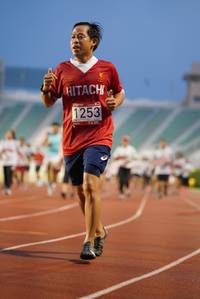 BIB: 1253
                            <button type="button" onclick="openModal(5909070)" class="btn btn-primary btn-sm float-right btn-popup" data-toggle="modal" data-target=".modal-high-quality">
                        <i class="fas fa-shopping-cart"></i> Add to Cart
                    </button>
                                            <button type="button" onclick="isThisMe(5909070, true)" class="btn btn-success btn-sm float-right btn-popup btn-isme hidden" data-toggle="tooltip" data-placement="bottom" title="นี่คือรูปของคุณใช่ไหม คลิกที่นี่เพื่อเอาเข้าอัลบั้ม">
                        <i class="fas fa-plus"></i> Add to album
                    </button>
                    <button type="button" onclick="isThisMe(5909070, false)" class="btn btn-warning btn-sm float-right btn-popup btn-isnotme hidden">
                        <i class="fas fa-ban"></i> Remove from album
                    </button>