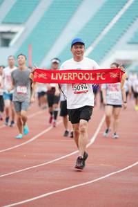 BIB: 5094
                            <button type="button" onclick="openModal(5925888)" class="btn btn-primary btn-sm float-right btn-popup" data-toggle="modal" data-target=".modal-high-quality">
                        <i class="fas fa-shopping-cart"></i> Add to Cart
                    </button>
                                            <button type="button" onclick="isThisMe(5925888, true)" class="btn btn-success btn-sm float-right btn-popup btn-isme hidden" data-toggle="tooltip" data-placement="bottom" title="นี่คือรูปของคุณใช่ไหม คลิกที่นี่เพื่อเอาเข้าอัลบั้ม">
                        <i class="fas fa-plus"></i> Add to album
                    </button>
                    <button type="button" onclick="isThisMe(5925888, false)" class="btn btn-warning btn-sm float-right btn-popup btn-isnotme hidden">
                        <i class="fas fa-ban"></i> Remove from album
                    </button>