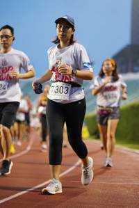 BIB: 7303
                            <button type="button" onclick="openModal(5910343)" class="btn btn-primary btn-sm float-right btn-popup" data-toggle="modal" data-target=".modal-high-quality">
                        <i class="fas fa-shopping-cart"></i> Add to Cart
                    </button>
                                            <button type="button" onclick="isThisMe(5910343, true)" class="btn btn-success btn-sm float-right btn-popup btn-isme hidden" data-toggle="tooltip" data-placement="bottom" title="นี่คือรูปของคุณใช่ไหม คลิกที่นี่เพื่อเอาเข้าอัลบั้ม">
                        <i class="fas fa-plus"></i> Add to album
                    </button>
                    <button type="button" onclick="isThisMe(5910343, false)" class="btn btn-warning btn-sm float-right btn-popup btn-isnotme hidden">
                        <i class="fas fa-ban"></i> Remove from album
                    </button>