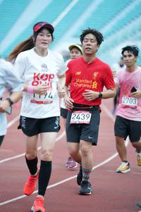 BIB: 2703, 2439
                            <button type="button" onclick="openModal(5918515)" class="btn btn-primary btn-sm float-right btn-popup" data-toggle="modal" data-target=".modal-high-quality">
                        <i class="fas fa-shopping-cart"></i> Add to Cart
                    </button>
                                            <button type="button" onclick="isThisMe(5918515, true)" class="btn btn-success btn-sm float-right btn-popup btn-isme hidden" data-toggle="tooltip" data-placement="bottom" title="นี่คือรูปของคุณใช่ไหม คลิกที่นี่เพื่อเอาเข้าอัลบั้ม">
                        <i class="fas fa-plus"></i> Add to album
                    </button>
                    <button type="button" onclick="isThisMe(5918515, false)" class="btn btn-warning btn-sm float-right btn-popup btn-isnotme hidden">
                        <i class="fas fa-ban"></i> Remove from album
                    </button>