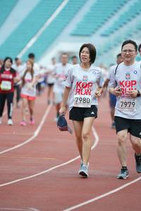 BIB: 7980, 7979
                            <button type="button" onclick="openModal(5923302)" class="btn btn-primary btn-sm float-right btn-popup" data-toggle="modal" data-target=".modal-high-quality">
                        <i class="fas fa-shopping-cart"></i> Add to Cart
                    </button>
                                            <button type="button" onclick="isThisMe(5923302, true)" class="btn btn-success btn-sm float-right btn-popup btn-isme hidden" data-toggle="tooltip" data-placement="bottom" title="นี่คือรูปของคุณใช่ไหม คลิกที่นี่เพื่อเอาเข้าอัลบั้ม">
                        <i class="fas fa-plus"></i> Add to album
                    </button>
                    <button type="button" onclick="isThisMe(5923302, false)" class="btn btn-warning btn-sm float-right btn-popup btn-isnotme hidden">
                        <i class="fas fa-ban"></i> Remove from album
                    </button>