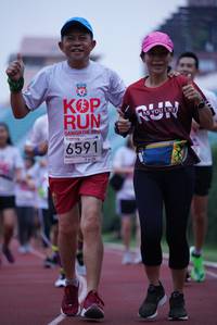 BIB: 201, 6591, 
                            <button type="button" onclick="openModal(5912920)" class="btn btn-primary btn-sm float-right btn-popup" data-toggle="modal" data-target=".modal-high-quality">
                        <i class="fas fa-shopping-cart"></i> Add to Cart
                    </button>
                                            <button type="button" onclick="isThisMe(5912920, true)" class="btn btn-success btn-sm float-right btn-popup btn-isme hidden" data-toggle="tooltip" data-placement="bottom" title="นี่คือรูปของคุณใช่ไหม คลิกที่นี่เพื่อเอาเข้าอัลบั้ม">
                        <i class="fas fa-plus"></i> Add to album
                    </button>
                    <button type="button" onclick="isThisMe(5912920, false)" class="btn btn-warning btn-sm float-right btn-popup btn-isnotme hidden">
                        <i class="fas fa-ban"></i> Remove from album
                    </button>