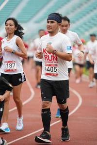 BIB: 201, 1187, 405
                            <button type="button" onclick="openModal(5927639)" class="btn btn-primary btn-sm float-right btn-popup" data-toggle="modal" data-target=".modal-high-quality">
                        <i class="fas fa-shopping-cart"></i> Add to Cart
                    </button>
                                            <button type="button" onclick="isThisMe(5927639, true)" class="btn btn-success btn-sm float-right btn-popup btn-isme hidden" data-toggle="tooltip" data-placement="bottom" title="นี่คือรูปของคุณใช่ไหม คลิกที่นี่เพื่อเอาเข้าอัลบั้ม">
                        <i class="fas fa-plus"></i> Add to album
                    </button>
                    <button type="button" onclick="isThisMe(5927639, false)" class="btn btn-warning btn-sm float-right btn-popup btn-isnotme hidden">
                        <i class="fas fa-ban"></i> Remove from album
                    </button>