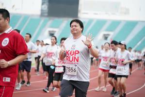 BIB: 2019, 4587, 7556
                            <button type="button" onclick="openModal(5914588)" class="btn btn-primary btn-sm float-right btn-popup" data-toggle="modal" data-target=".modal-high-quality">
                        <i class="fas fa-shopping-cart"></i> Add to Cart
                    </button>
                                            <button type="button" onclick="isThisMe(5914588, true)" class="btn btn-success btn-sm float-right btn-popup btn-isme hidden" data-toggle="tooltip" data-placement="bottom" title="นี่คือรูปของคุณใช่ไหม คลิกที่นี่เพื่อเอาเข้าอัลบั้ม">
                        <i class="fas fa-plus"></i> Add to album
                    </button>
                    <button type="button" onclick="isThisMe(5914588, false)" class="btn btn-warning btn-sm float-right btn-popup btn-isnotme hidden">
                        <i class="fas fa-ban"></i> Remove from album
                    </button>