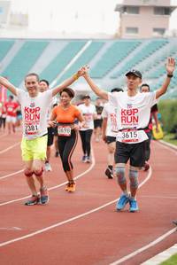 BIB: 2381, 3698, 3615
                            <button type="button" onclick="openModal(5931260)" class="btn btn-primary btn-sm float-right btn-popup" data-toggle="modal" data-target=".modal-high-quality">
                        <i class="fas fa-shopping-cart"></i> Add to Cart
                    </button>
                                            <button type="button" onclick="isThisMe(5931260, true)" class="btn btn-success btn-sm float-right btn-popup btn-isme hidden" data-toggle="tooltip" data-placement="bottom" title="นี่คือรูปของคุณใช่ไหม คลิกที่นี่เพื่อเอาเข้าอัลบั้ม">
                        <i class="fas fa-plus"></i> Add to album
                    </button>
                    <button type="button" onclick="isThisMe(5931260, false)" class="btn btn-warning btn-sm float-right btn-popup btn-isnotme hidden">
                        <i class="fas fa-ban"></i> Remove from album
                    </button>