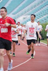 BIB: 2268, 853, 2269
                            <button type="button" onclick="openModal(5924170)" class="btn btn-primary btn-sm float-right btn-popup" data-toggle="modal" data-target=".modal-high-quality">
                        <i class="fas fa-shopping-cart"></i> Add to Cart
                    </button>
                                            <button type="button" onclick="isThisMe(5924170, true)" class="btn btn-success btn-sm float-right btn-popup btn-isme hidden" data-toggle="tooltip" data-placement="bottom" title="นี่คือรูปของคุณใช่ไหม คลิกที่นี่เพื่อเอาเข้าอัลบั้ม">
                        <i class="fas fa-plus"></i> Add to album
                    </button>
                    <button type="button" onclick="isThisMe(5924170, false)" class="btn btn-warning btn-sm float-right btn-popup btn-isnotme hidden">
                        <i class="fas fa-ban"></i> Remove from album
                    </button>