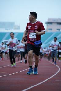 BIB: 7848, 828
                            <button type="button" onclick="openModal(5912653)" class="btn btn-primary btn-sm float-right btn-popup" data-toggle="modal" data-target=".modal-high-quality">
                        <i class="fas fa-shopping-cart"></i> Add to Cart
                    </button>
                                            <button type="button" onclick="isThisMe(5912653, true)" class="btn btn-success btn-sm float-right btn-popup btn-isme hidden" data-toggle="tooltip" data-placement="bottom" title="นี่คือรูปของคุณใช่ไหม คลิกที่นี่เพื่อเอาเข้าอัลบั้ม">
                        <i class="fas fa-plus"></i> Add to album
                    </button>
                    <button type="button" onclick="isThisMe(5912653, false)" class="btn btn-warning btn-sm float-right btn-popup btn-isnotme hidden">
                        <i class="fas fa-ban"></i> Remove from album
                    </button>