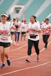 BIB: 2312, 3342
                            <button type="button" onclick="openModal(5929952)" class="btn btn-primary btn-sm float-right btn-popup" data-toggle="modal" data-target=".modal-high-quality">
                        <i class="fas fa-shopping-cart"></i> Add to Cart
                    </button>
                                            <button type="button" onclick="isThisMe(5929952, true)" class="btn btn-success btn-sm float-right btn-popup btn-isme hidden" data-toggle="tooltip" data-placement="bottom" title="นี่คือรูปของคุณใช่ไหม คลิกที่นี่เพื่อเอาเข้าอัลบั้ม">
                        <i class="fas fa-plus"></i> Add to album
                    </button>
                    <button type="button" onclick="isThisMe(5929952, false)" class="btn btn-warning btn-sm float-right btn-popup btn-isnotme hidden">
                        <i class="fas fa-ban"></i> Remove from album
                    </button>