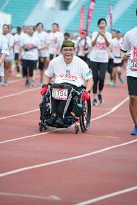 BIB: 5154
                            <button type="button" onclick="openModal(5918154)" class="btn btn-primary btn-sm float-right btn-popup" data-toggle="modal" data-target=".modal-high-quality">
                        <i class="fas fa-shopping-cart"></i> Add to Cart
                    </button>
                                            <button type="button" onclick="isThisMe(5918154, true)" class="btn btn-success btn-sm float-right btn-popup btn-isme hidden" data-toggle="tooltip" data-placement="bottom" title="นี่คือรูปของคุณใช่ไหม คลิกที่นี่เพื่อเอาเข้าอัลบั้ม">
                        <i class="fas fa-plus"></i> Add to album
                    </button>
                    <button type="button" onclick="isThisMe(5918154, false)" class="btn btn-warning btn-sm float-right btn-popup btn-isnotme hidden">
                        <i class="fas fa-ban"></i> Remove from album
                    </button>