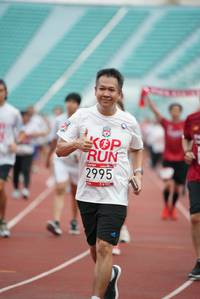 BIB: 2995
                            <button type="button" onclick="openModal(5915818)" class="btn btn-primary btn-sm float-right btn-popup" data-toggle="modal" data-target=".modal-high-quality">
                        <i class="fas fa-shopping-cart"></i> Add to Cart
                    </button>
                                            <button type="button" onclick="isThisMe(5915818, true)" class="btn btn-success btn-sm float-right btn-popup btn-isme hidden" data-toggle="tooltip" data-placement="bottom" title="นี่คือรูปของคุณใช่ไหม คลิกที่นี่เพื่อเอาเข้าอัลบั้ม">
                        <i class="fas fa-plus"></i> Add to album
                    </button>
                    <button type="button" onclick="isThisMe(5915818, false)" class="btn btn-warning btn-sm float-right btn-popup btn-isnotme hidden">
                        <i class="fas fa-ban"></i> Remove from album
                    </button>