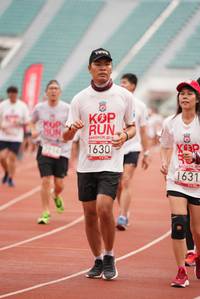 BIB: 201, 1630, 1631
                            <button type="button" onclick="openModal(5930765)" class="btn btn-primary btn-sm float-right btn-popup" data-toggle="modal" data-target=".modal-high-quality">
                        <i class="fas fa-shopping-cart"></i> Add to Cart
                    </button>
                                            <button type="button" onclick="isThisMe(5930765, true)" class="btn btn-success btn-sm float-right btn-popup btn-isme hidden" data-toggle="tooltip" data-placement="bottom" title="นี่คือรูปของคุณใช่ไหม คลิกที่นี่เพื่อเอาเข้าอัลบั้ม">
                        <i class="fas fa-plus"></i> Add to album
                    </button>
                    <button type="button" onclick="isThisMe(5930765, false)" class="btn btn-warning btn-sm float-right btn-popup btn-isnotme hidden">
                        <i class="fas fa-ban"></i> Remove from album
                    </button>