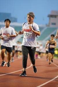 BIB: 8721
                            <button type="button" onclick="openModal(5910459)" class="btn btn-primary btn-sm float-right btn-popup" data-toggle="modal" data-target=".modal-high-quality">
                        <i class="fas fa-shopping-cart"></i> Add to Cart
                    </button>
                                            <button type="button" onclick="isThisMe(5910459, true)" class="btn btn-success btn-sm float-right btn-popup btn-isme hidden" data-toggle="tooltip" data-placement="bottom" title="นี่คือรูปของคุณใช่ไหม คลิกที่นี่เพื่อเอาเข้าอัลบั้ม">
                        <i class="fas fa-plus"></i> Add to album
                    </button>
                    <button type="button" onclick="isThisMe(5910459, false)" class="btn btn-warning btn-sm float-right btn-popup btn-isnotme hidden">
                        <i class="fas fa-ban"></i> Remove from album
                    </button>