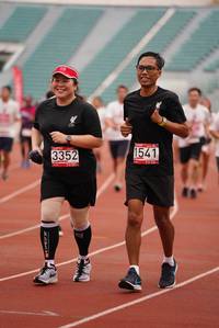 BIB: 1541, 3352
                            <button type="button" onclick="openModal(5932046)" class="btn btn-primary btn-sm float-right btn-popup" data-toggle="modal" data-target=".modal-high-quality">
                        <i class="fas fa-shopping-cart"></i> Add to Cart
                    </button>
                                            <button type="button" onclick="isThisMe(5932046, true)" class="btn btn-success btn-sm float-right btn-popup btn-isme hidden" data-toggle="tooltip" data-placement="bottom" title="นี่คือรูปของคุณใช่ไหม คลิกที่นี่เพื่อเอาเข้าอัลบั้ม">
                        <i class="fas fa-plus"></i> Add to album
                    </button>
                    <button type="button" onclick="isThisMe(5932046, false)" class="btn btn-warning btn-sm float-right btn-popup btn-isnotme hidden">
                        <i class="fas fa-ban"></i> Remove from album
                    </button>