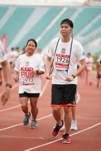 BIB: 1926, 2973
                            <button type="button" onclick="openModal(5928453)" class="btn btn-primary btn-sm float-right btn-popup" data-toggle="modal" data-target=".modal-high-quality">
                        <i class="fas fa-shopping-cart"></i> Add to Cart
                    </button>
                                            <button type="button" onclick="isThisMe(5928453, true)" class="btn btn-success btn-sm float-right btn-popup btn-isme hidden" data-toggle="tooltip" data-placement="bottom" title="นี่คือรูปของคุณใช่ไหม คลิกที่นี่เพื่อเอาเข้าอัลบั้ม">
                        <i class="fas fa-plus"></i> Add to album
                    </button>
                    <button type="button" onclick="isThisMe(5928453, false)" class="btn btn-warning btn-sm float-right btn-popup btn-isnotme hidden">
                        <i class="fas fa-ban"></i> Remove from album
                    </button>